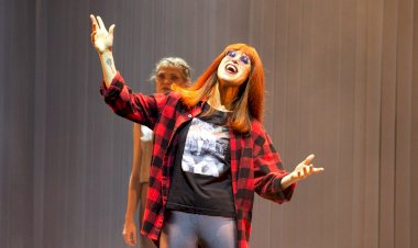 Espetáculo nacional “Rita Lee” e show com Garantido e Caprichoso acontecem gratuitamente neste fim de semana