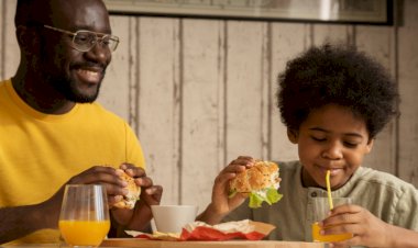 Restaurantes se tornam palco de histórias emocionantes no Dia dos Pais