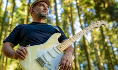 Amazônia para o mundo ouvir: instrumentista amazonense Rosivaldo Cordeiro leva ritmos regionais à Europa