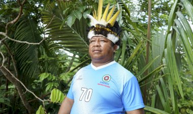 Pesquisador indígena do AM é condecorado por sua luta em defesa da educação e integração de saberes ancestrais e ciência