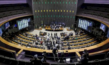 PL que isenta IR até R$ 5 mil será votado na quarta, 1º de outubro