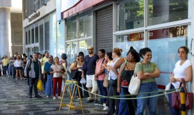 Mais de 42 mil fazem provas discursivas do CNU 2025 neste domingo