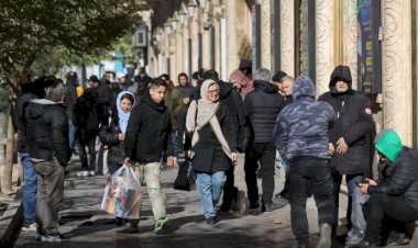 Trump anuncia tarifas de 25% a países que negociarem com Irã