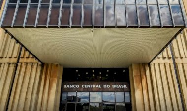 Copom se reúne nesta quarta com petróleo sob pressão da guerra