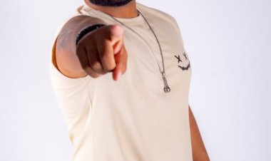 Dan Silveira inicia agenda de shows no Amazonas com apresentação em Parintins