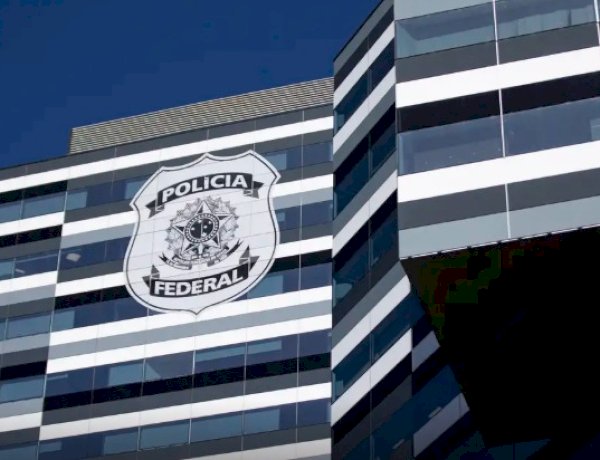 PF faz operação contra vazamento ilegal de dados de ministros do STF