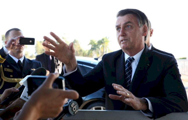 Bolsonaro rebate fala de Arthur Neto sobre lockdown em Manaus