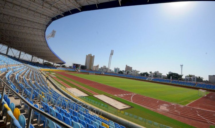 Após êxito na Copa do Brasil, Botafogo e Atlético-GO duelam na Série A