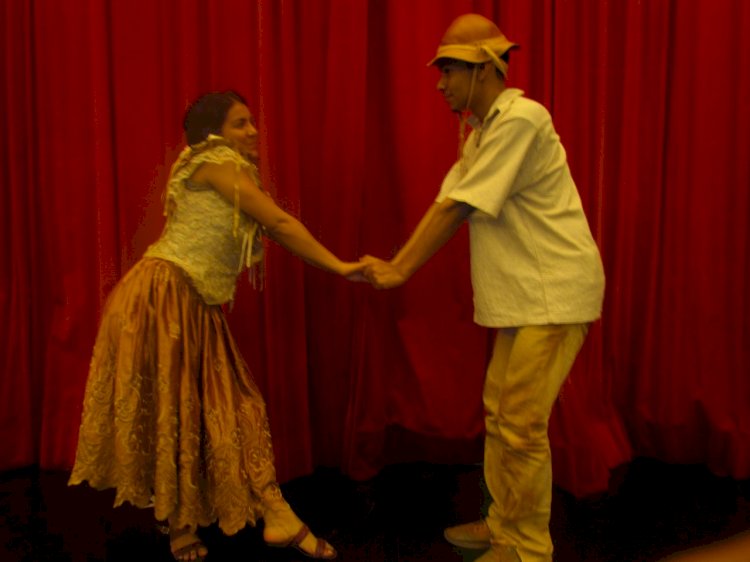 ‘Menina Miúda’ abre temporada no Teatro da Instalação