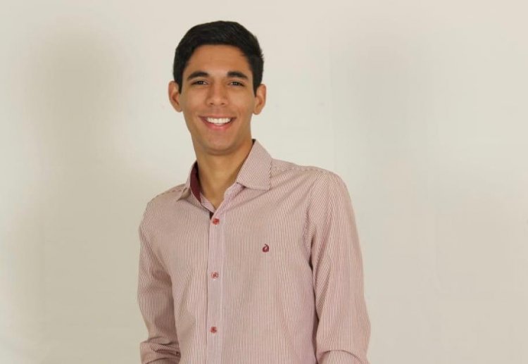 Candidato mais novo do PSC tem 18 anos e aposta na mudança