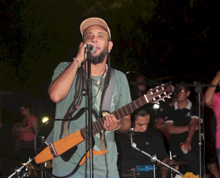 Milton Cabocrioulo e Cileno se apresentam no Divinos RestoBar na quarta (11)