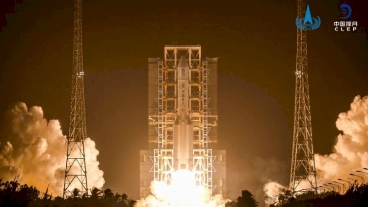 Sonda chinesa está a caminho da Terra depois de concluir missão na Lua
