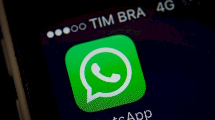 WhatsApp fica fora do ar no Brasil