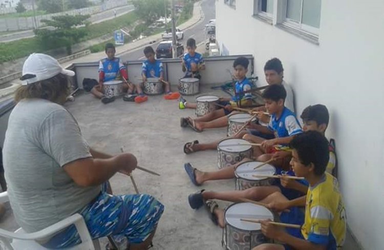 Marujada de Guerra promove Oficina de Percussão em Manaus