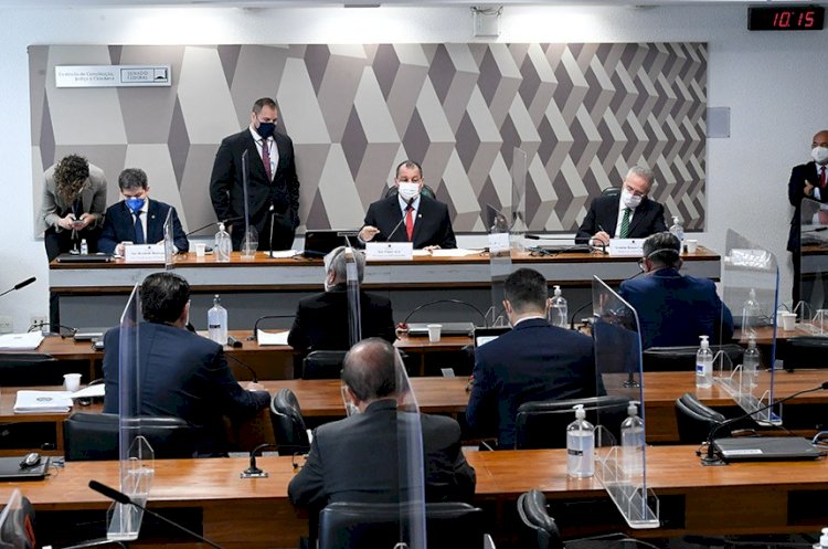 CPI quebra sigilo de Eduardo Pazuello, Ernesto Araújo e “gabinete paralelo”