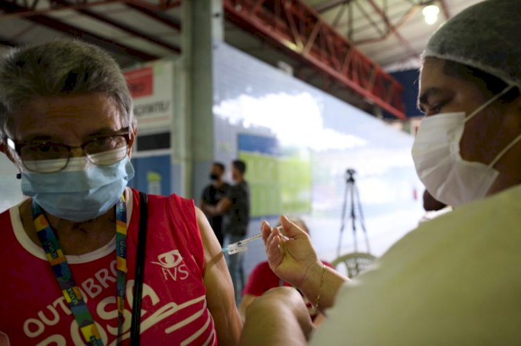 Amazonas já aplicou 4.073.555 doses de vacina contra Covid-19 até este domingo (03/10)