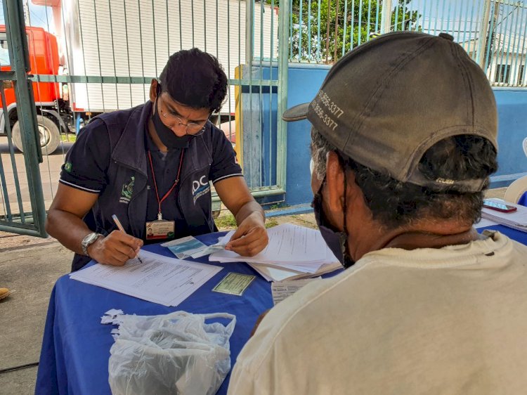 Praça do Consumidor atende 180 pessoas no CSU do Alvorada