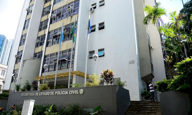 MP denuncia delegado e policial civil do Rio por obstrução da Justiça