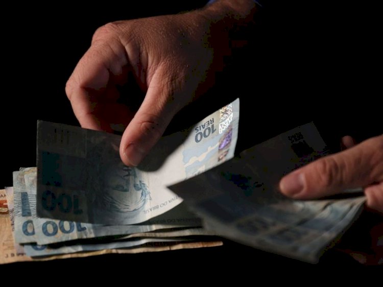 Comissão dos Direitos da Pessoa Idosa discute pagamento de 14º salário a aposentado e pensionista