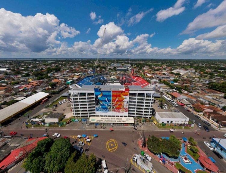 Bumbódromo: palco onde acontece a magia do Festival de Parintins