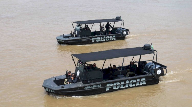 Duas novas embarcações reforçam frota de lanchas blindadas da polícia no Amazonas