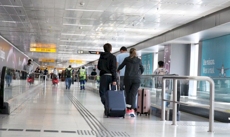 Aeroportos podem sofrer desabastecimento de combustível, alerta Abear