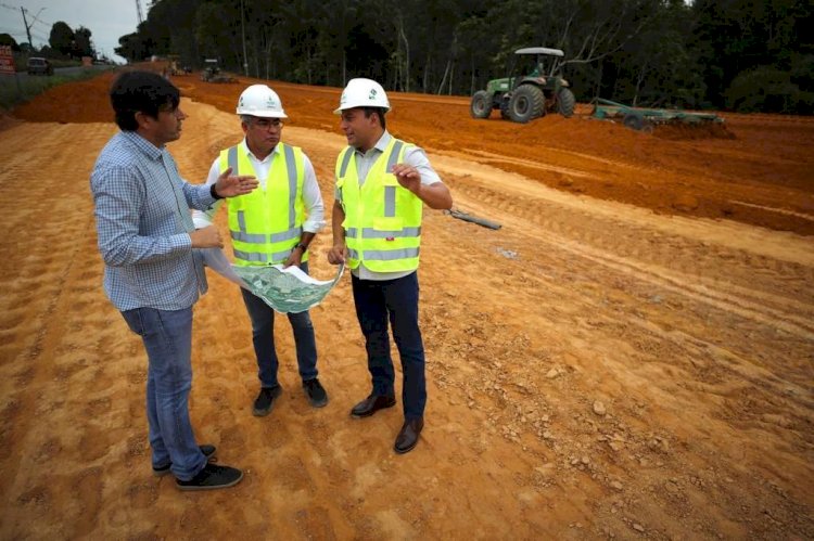 Wilson Lima fiscaliza fase final da execução das obras do Complexo Viário Anel Sul