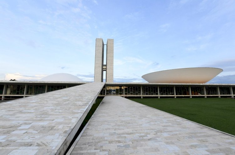 PEC da Transição é formalizada no Senado