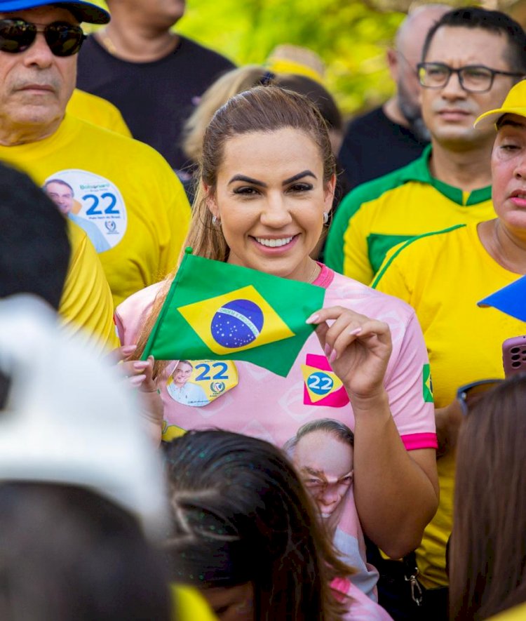 Débora Menezes desmente notícias falsas sobre a ausência durante o segundo turno das eleições
