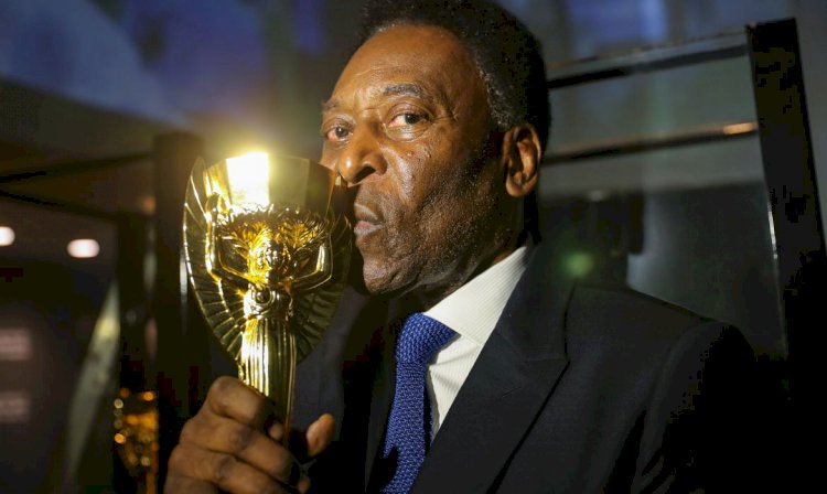 Pelé está com infecção respiratória, segundo boletim médic
