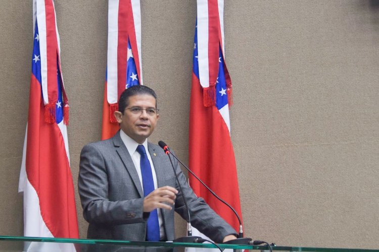 Projeto de Lei do deputado João Luiz dispõe sobre ingresso de ministros de confissão religiosa em hospitais, escolas, presídios, organizações ou corporações