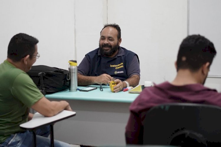 Governo do Amazonas oferece mais de 2,2 mil vagas para cursos de qualificação