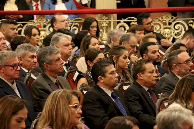 Deputado João Luiz participa da Sessão Solene de Posse dos novos dirigentes do TJAM