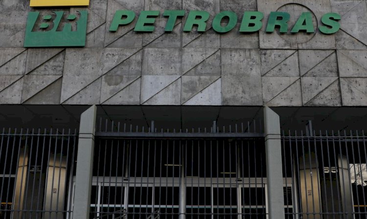 Petrobras antecipa fim do mandato de Caio Paes de Andrade