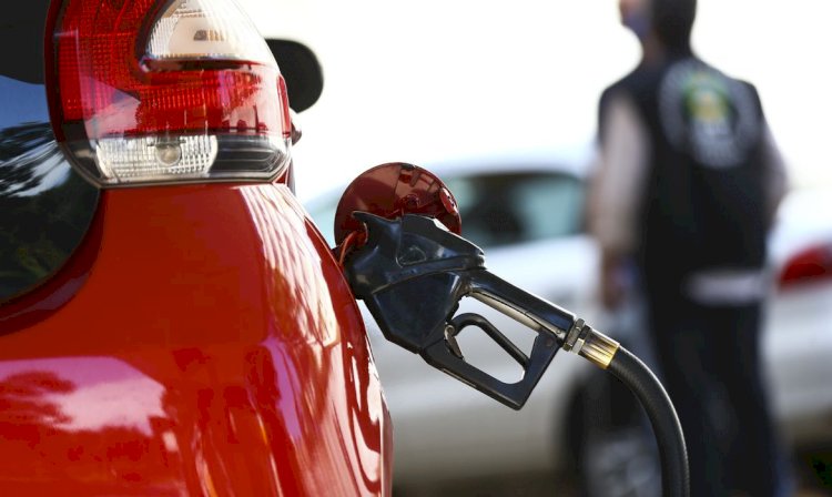 Ministério da Justiça quer explicações a postos sobre aumento de preços da gasolina