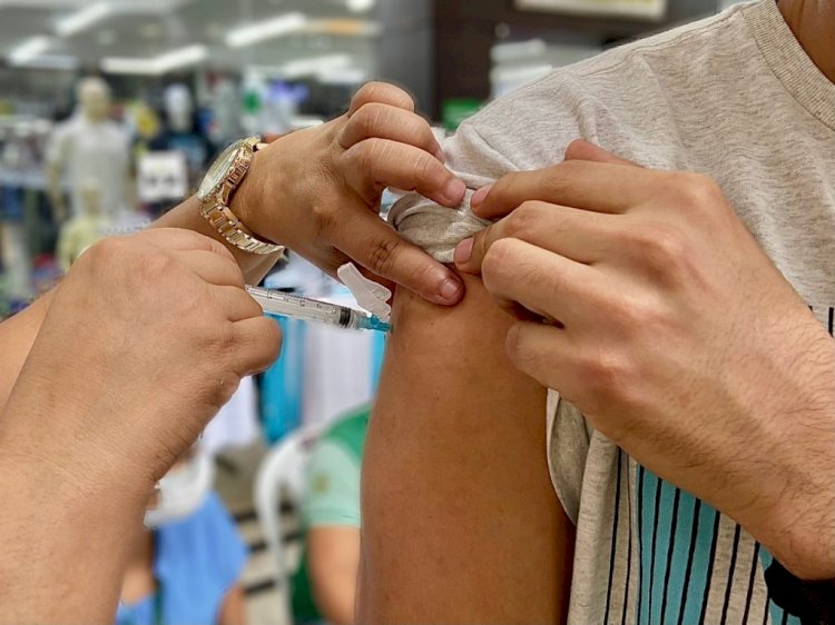 Vacine já: nova ação da campanha de vacinação contra a Covid-19 chega a shoppings centers de Manaus