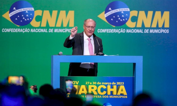 Alckmin defende reforma tributária e diz que 'nosso modelo é caótico'