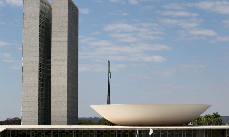 Comissão do Congresso vai analisar primeira MP do governo Lula