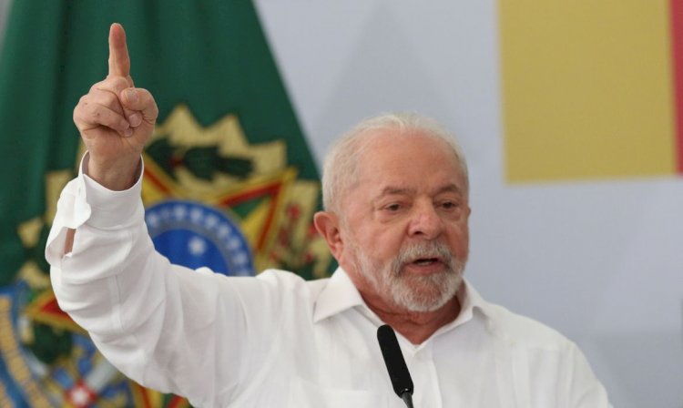 Lula reclama em reunião no Conselhão que não se pode falar de juros