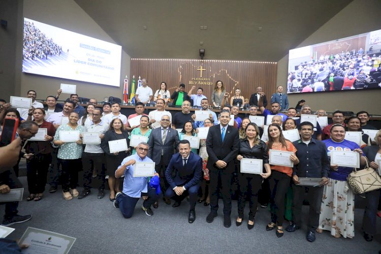 Líderes Comunitários são homenageados em Sessão Especial na Assembleia Legislativa