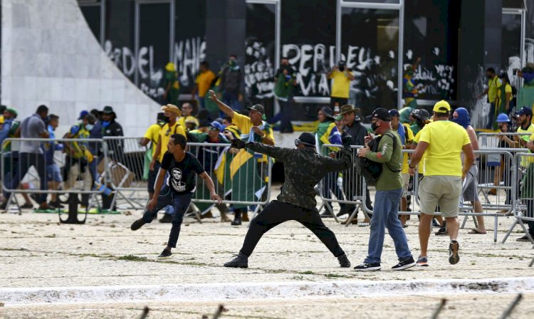 STF começa a julgar mais 70 denúncias relacionadas a atos golpistas