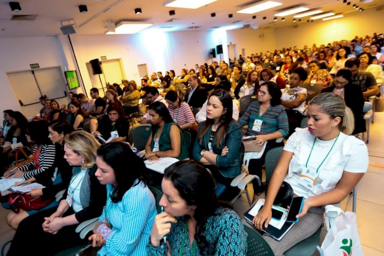 Especialistas em saúde do Brasil e Portugal debatem segurança do paciente em Manaus