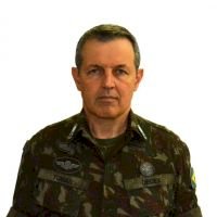Exército repudia desvios de conduta, afirma comandante