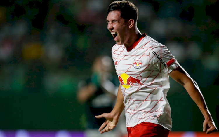 Bragantino supera Goiás e assume a 3ª posição do Brasileiro