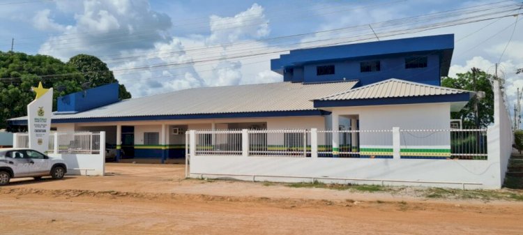 PC-AM e PMAM prendem indivíduo e apreendem adolescentes envolvidos em duplo homicídio de padrasto e enteada em Itacoatiara