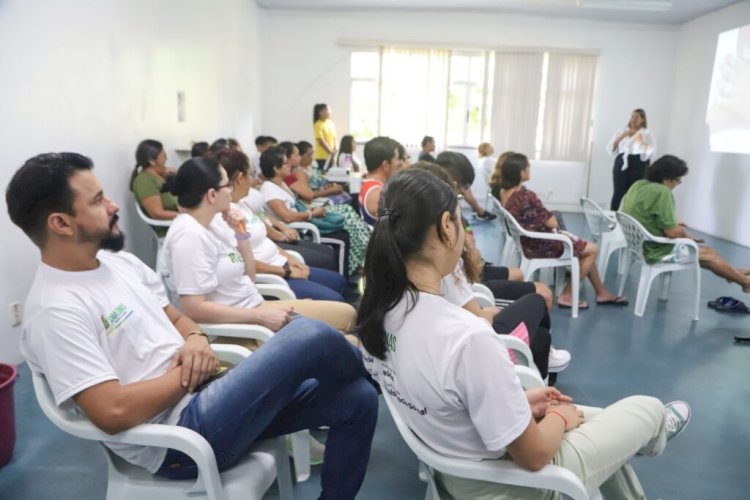 Saúde mental: Pacientes e colaboradores do RespirAR participam de roda de conversa