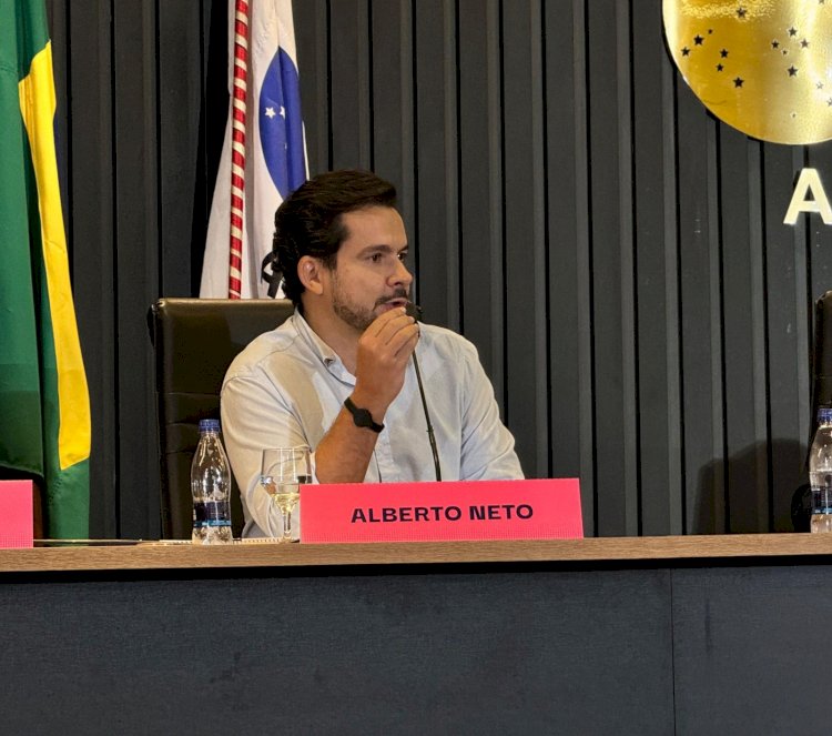 Educação e segurança são pautas defendidas por Capitão Alberto Neto em primeiro debate de pré-candidatos em Manaus
