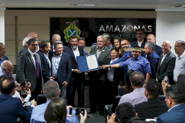 Wilson Lima entrega novas licenças para avanço do projeto de exploração do potássio no estado