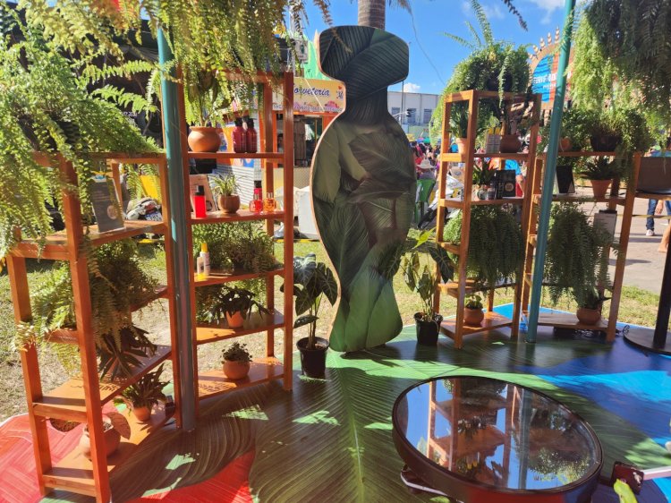 O Boticário é a marca de beleza oficial do Festival de Parintins 2024 e celebra a beleza do Amazonas