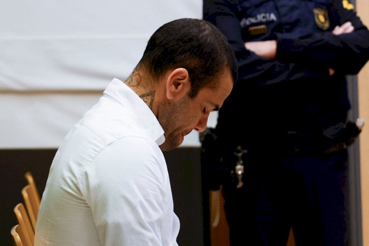Justiça da Espanha anula condenação de Daniel Alves